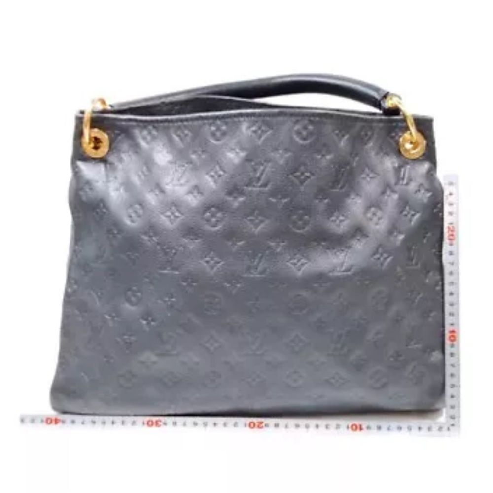 Auth Louis Vuitton Artsy Shoulder Bag MM Deep Navy Blue Leather Boho Monogram - Picture 2 of 16